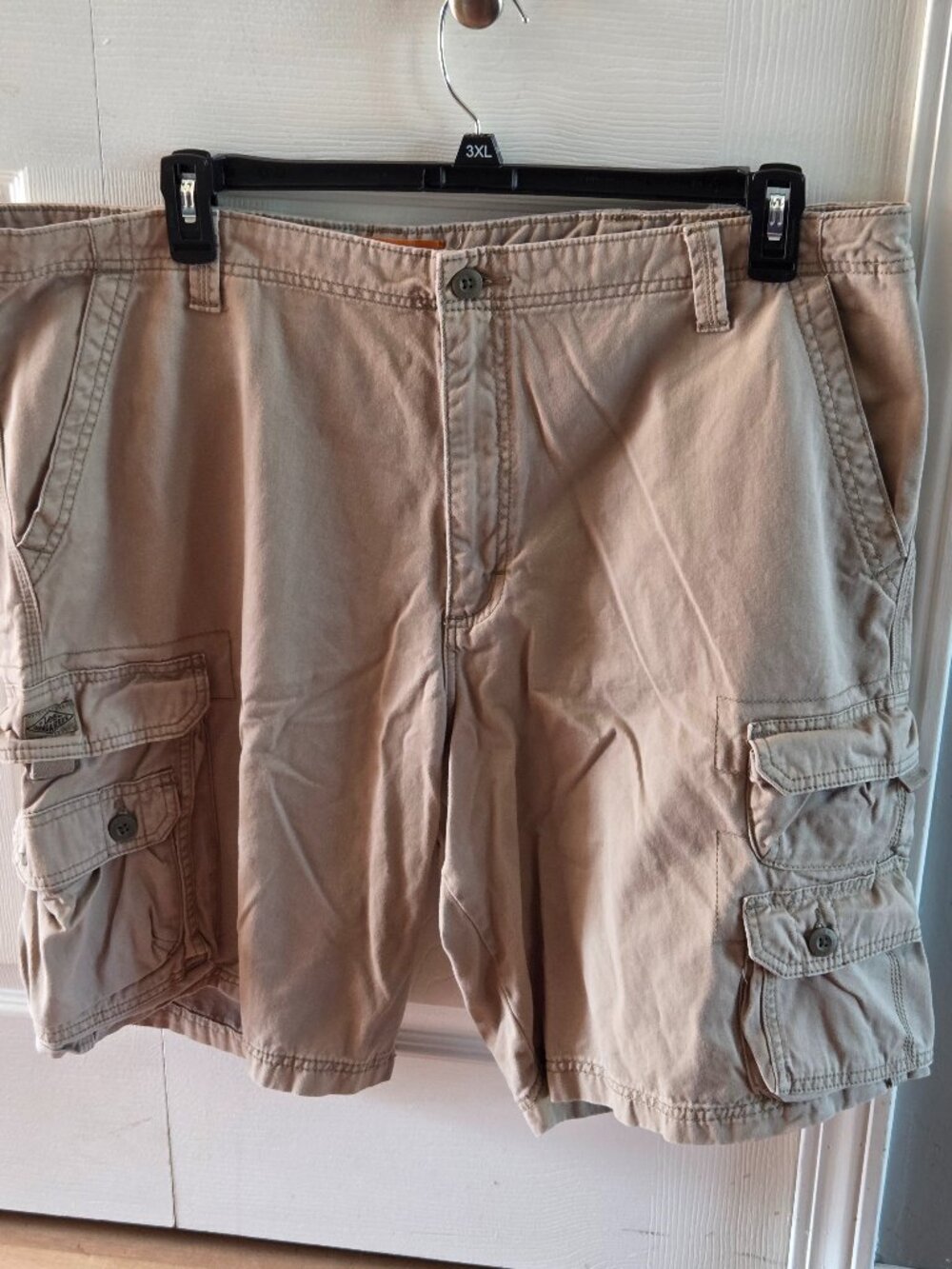 Men's tan shorts. size 42
